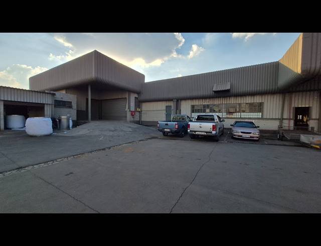 1,149M² FACTORY TO LET IN ANDERBOLT